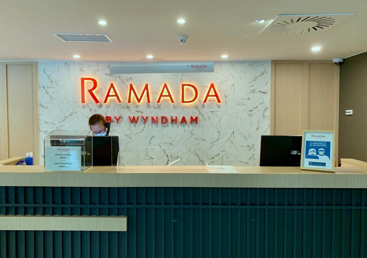 Ramada By Wyndham Valencia Almussafes Hotel Ngoại thất bức ảnh