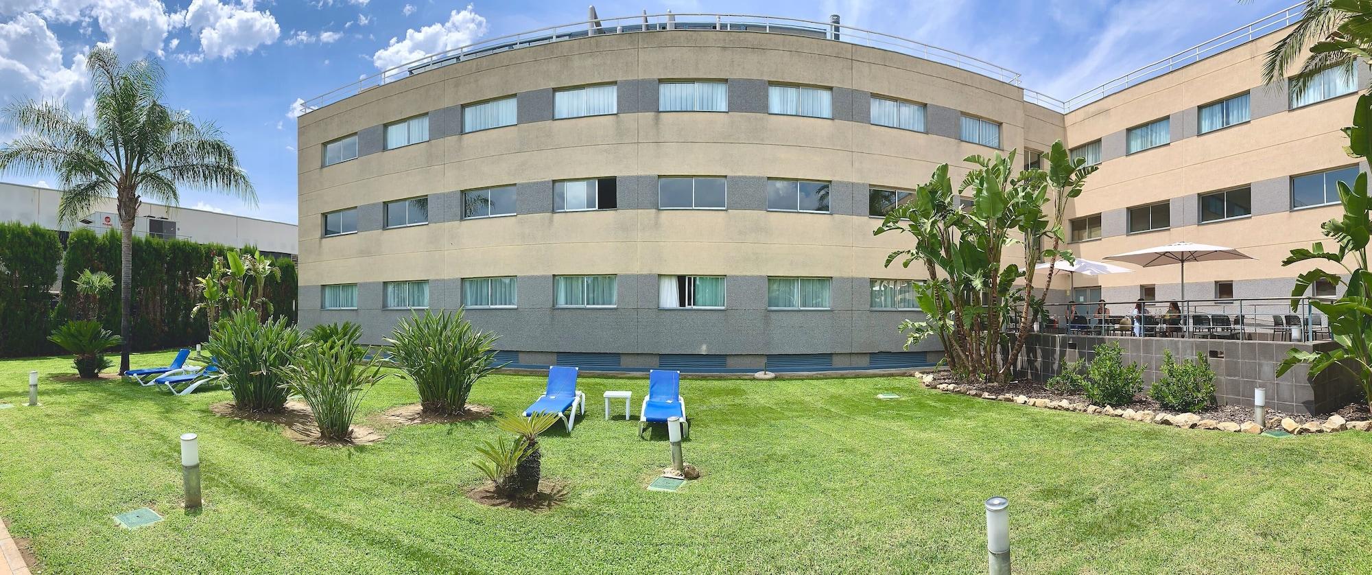 Ramada By Wyndham Valencia Almussafes Hotel Ngoại thất bức ảnh