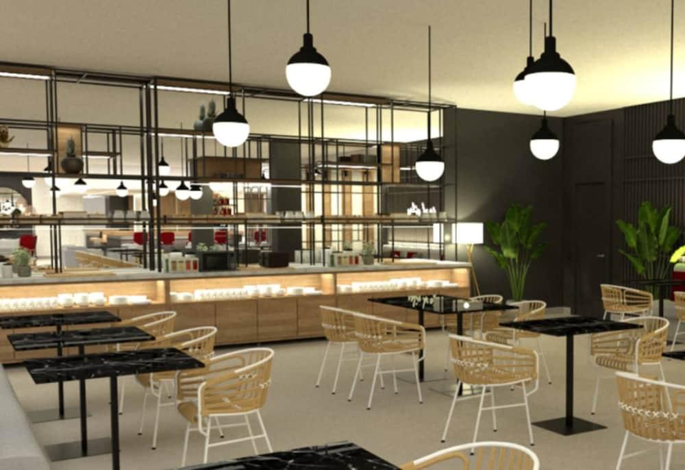 Ramada By Wyndham Valencia Almussafes Hotel Ngoại thất bức ảnh